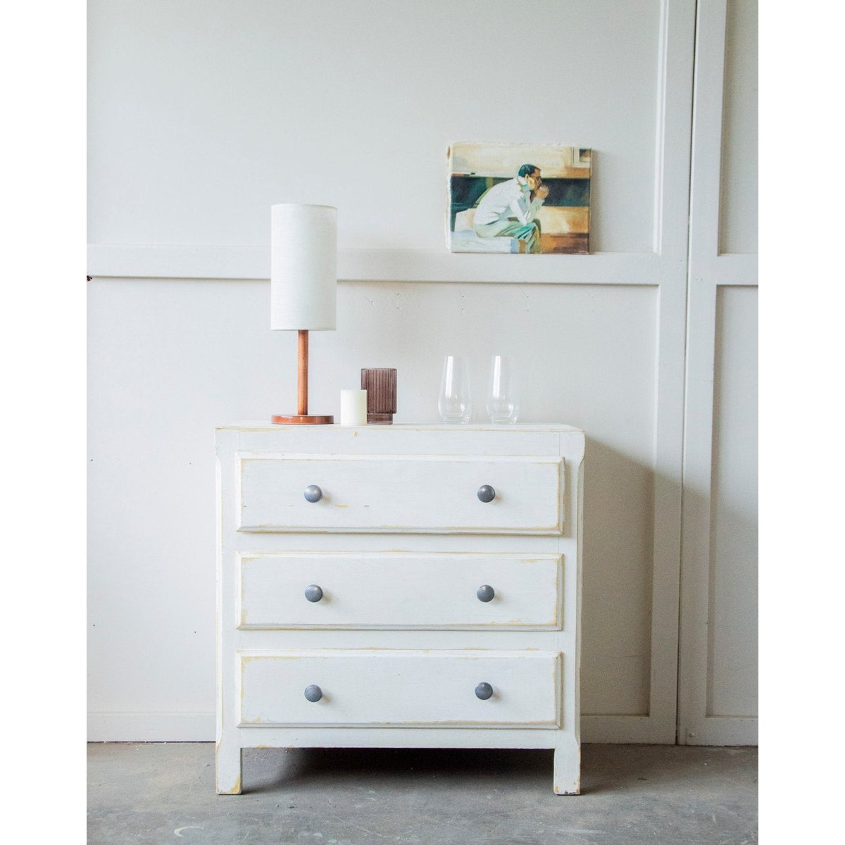 Commode en bois patinée Garance N°179 - Bon état blanc, DEBONGOUT