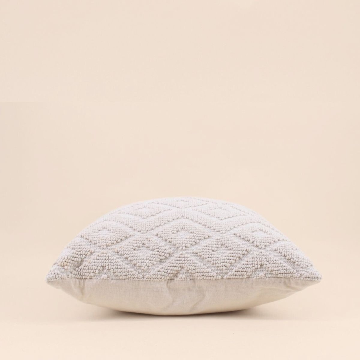 Coussin en tissu losanges 40x40cm beige, ORNAMI