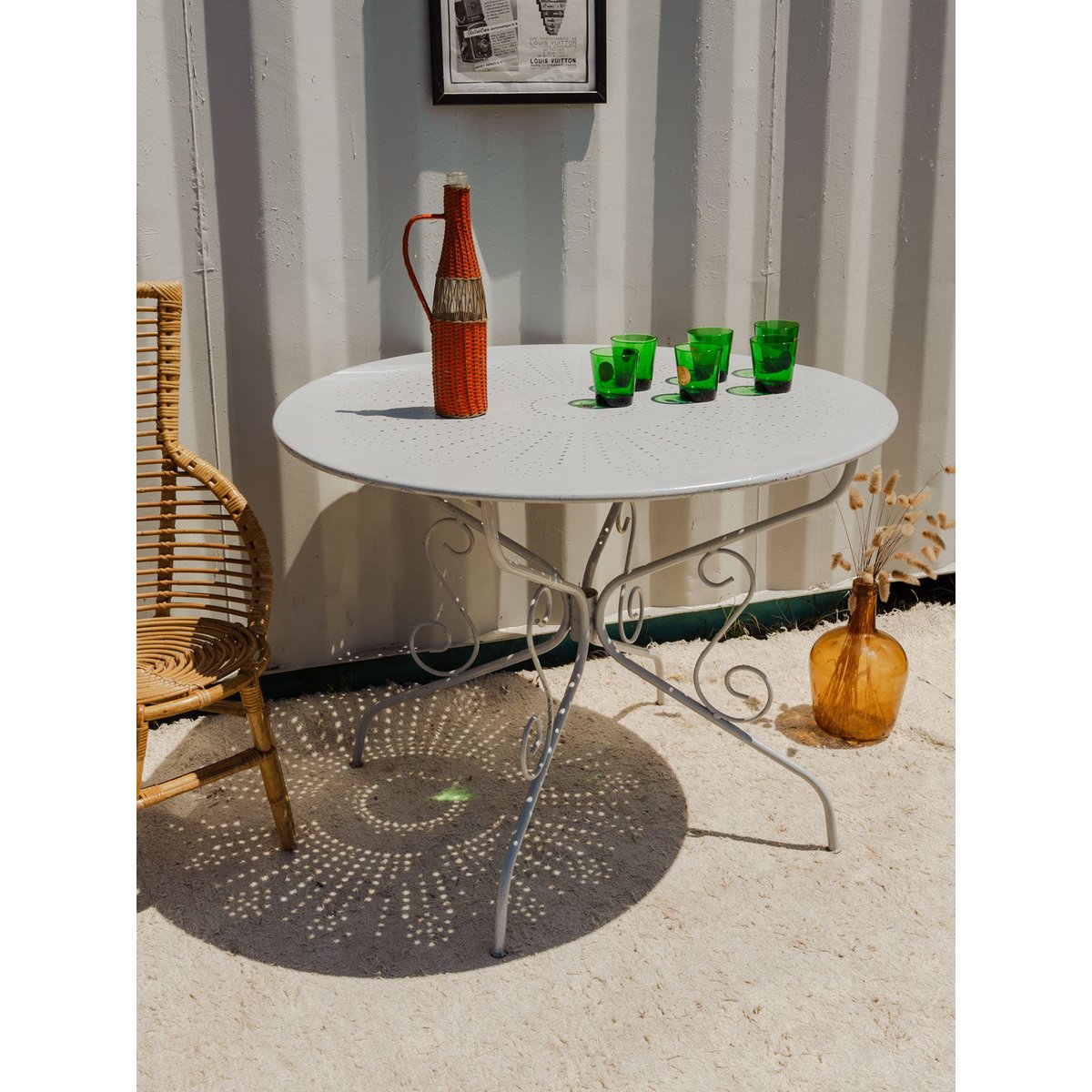 Table à manger ronde en métal gris Romy N°1426 - Bon état gris, DEBONGOUT