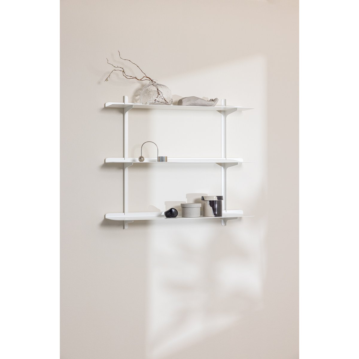 Etagère murale en tôle d'acier LINARA blanc, METALLBUDE