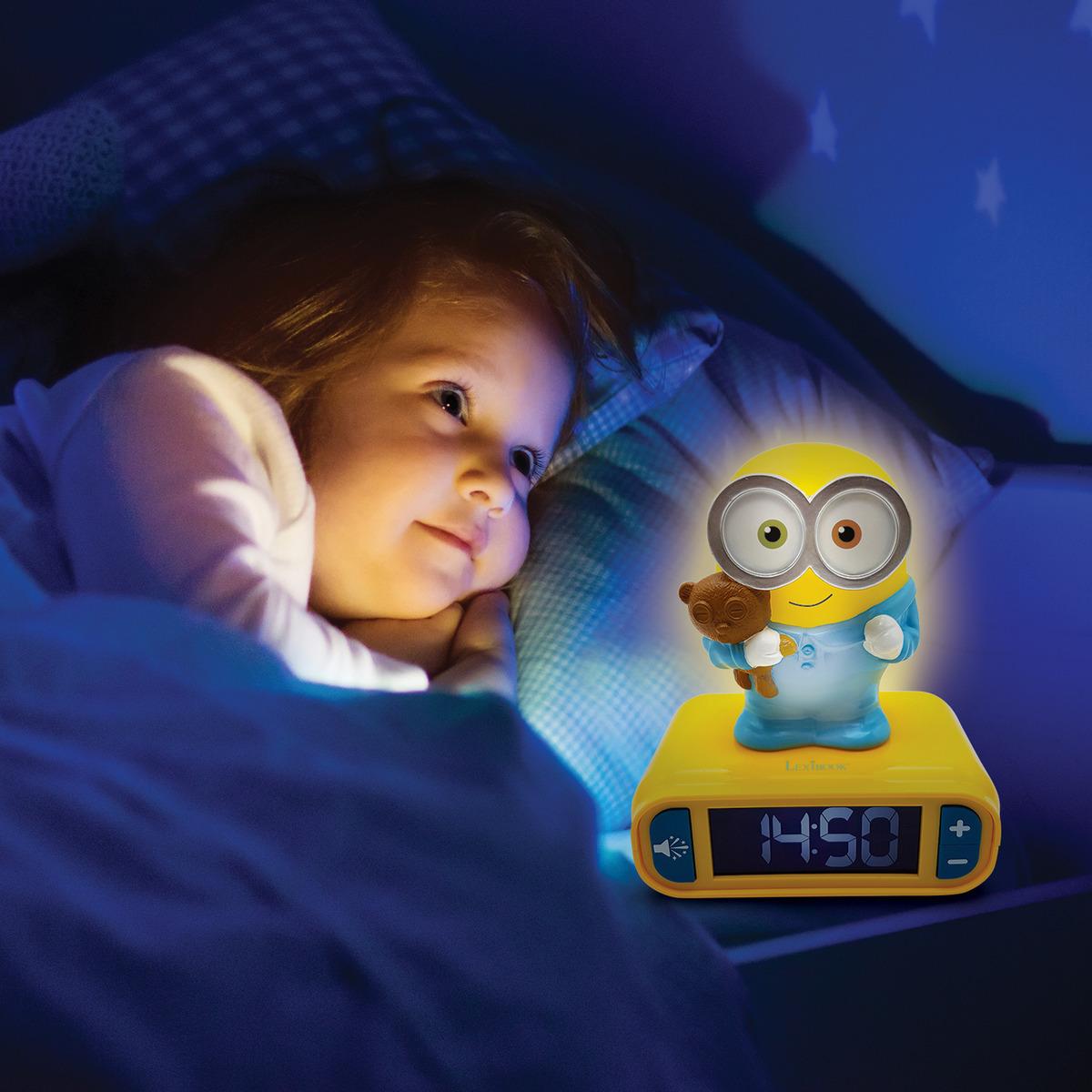 Réveil avec Veilleuse en 3D design Les Minions jaune, LEXIBOOK