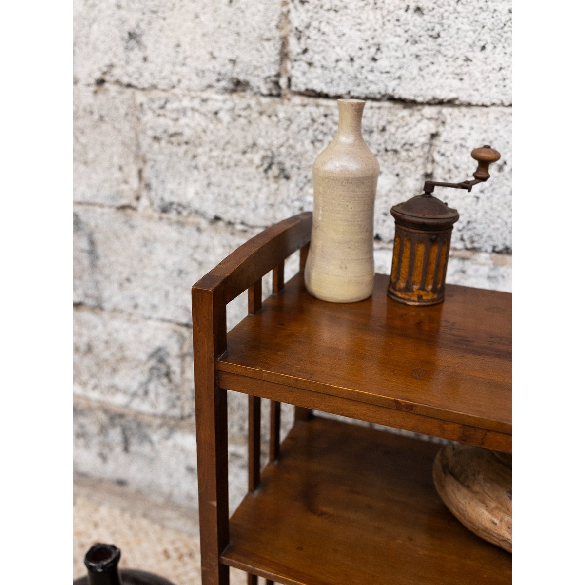 Jolie étagère en bois Isabelle N°322 - Bon état bleu foncé, DEBONGOUT
