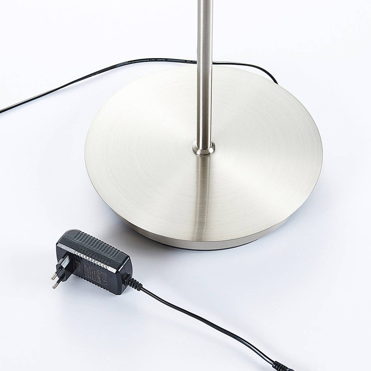 Lampadaire en métal moderneLED, Darion nickel satiné, transparent, LINDBY