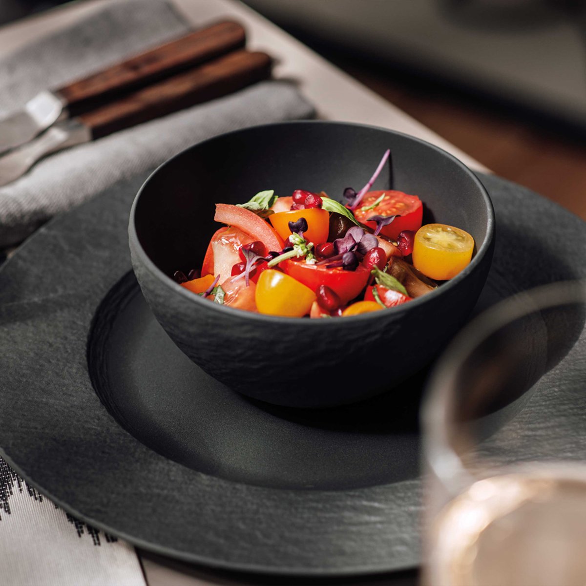 Ensemble D’assiettes, 12 P., 4 Personnes MANUFACTURE noir, VILLEROY & BOCH