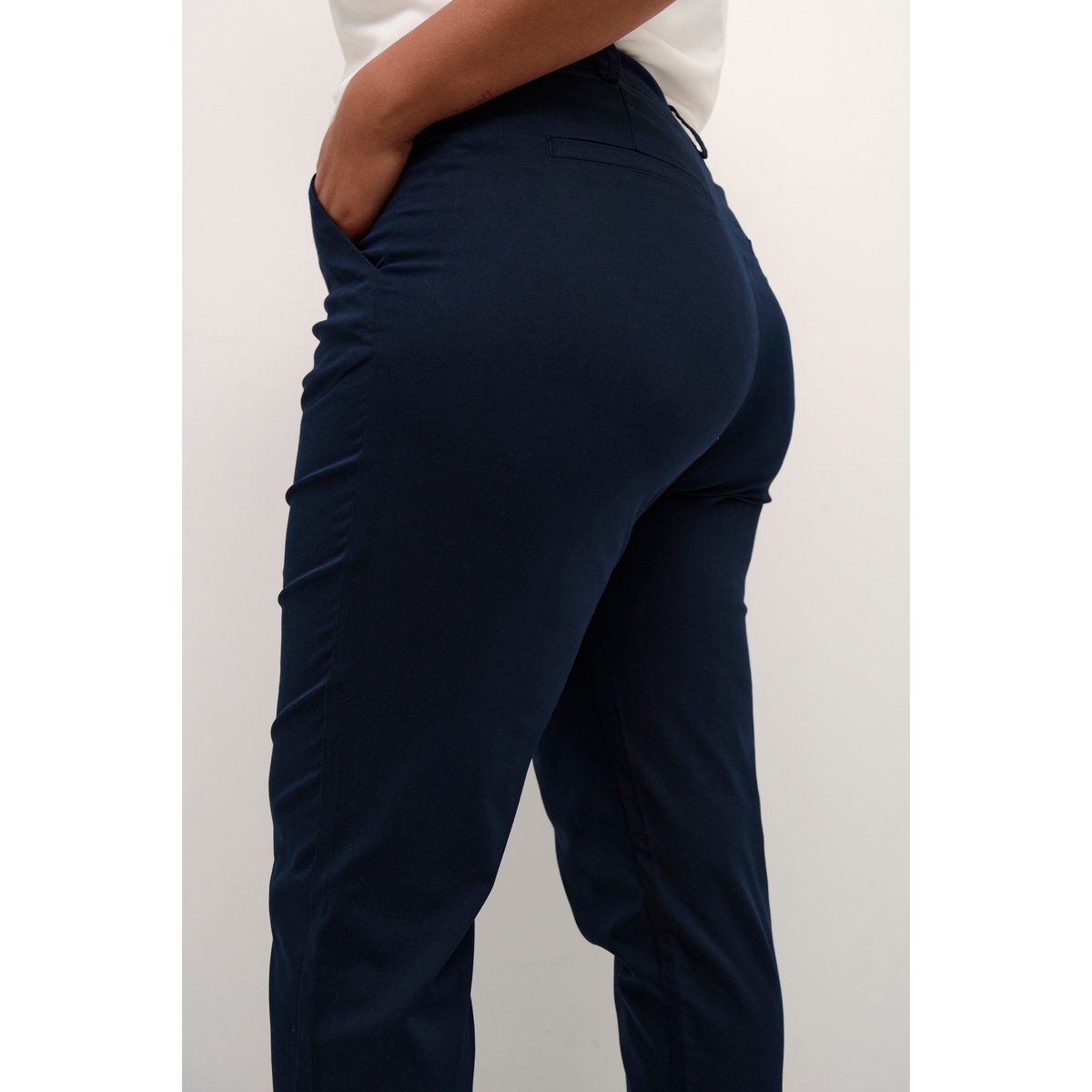 Pantalon casual bleu midnight marine, KAFFE CURVE