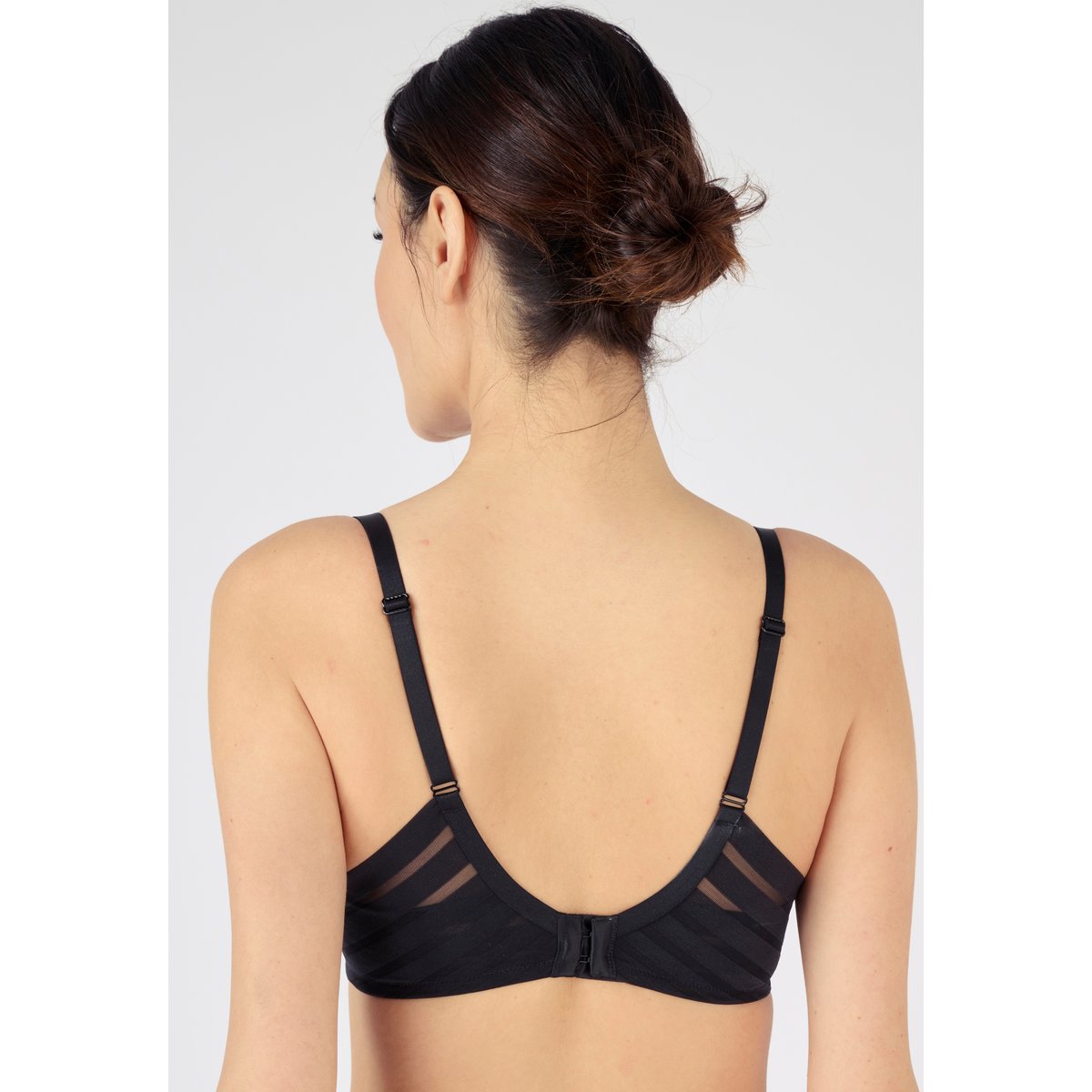 Soutien-gorge invisible* sans armatures noir, DAMART