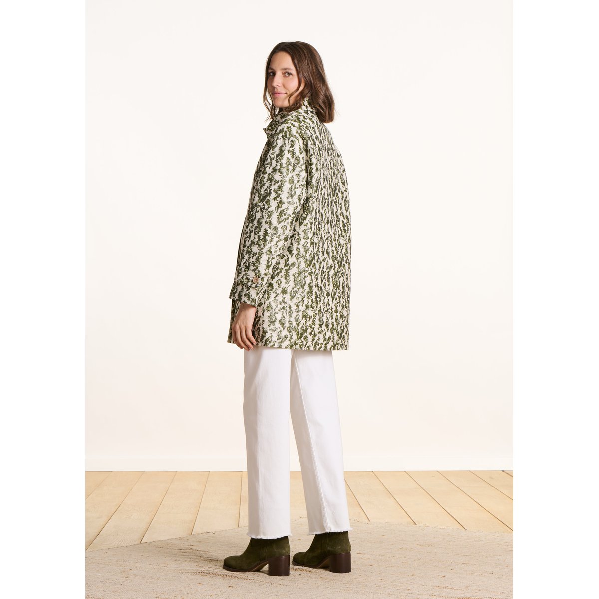 Manteau 3/4 en jacquard kaki, LA FEE MARABOUTEE