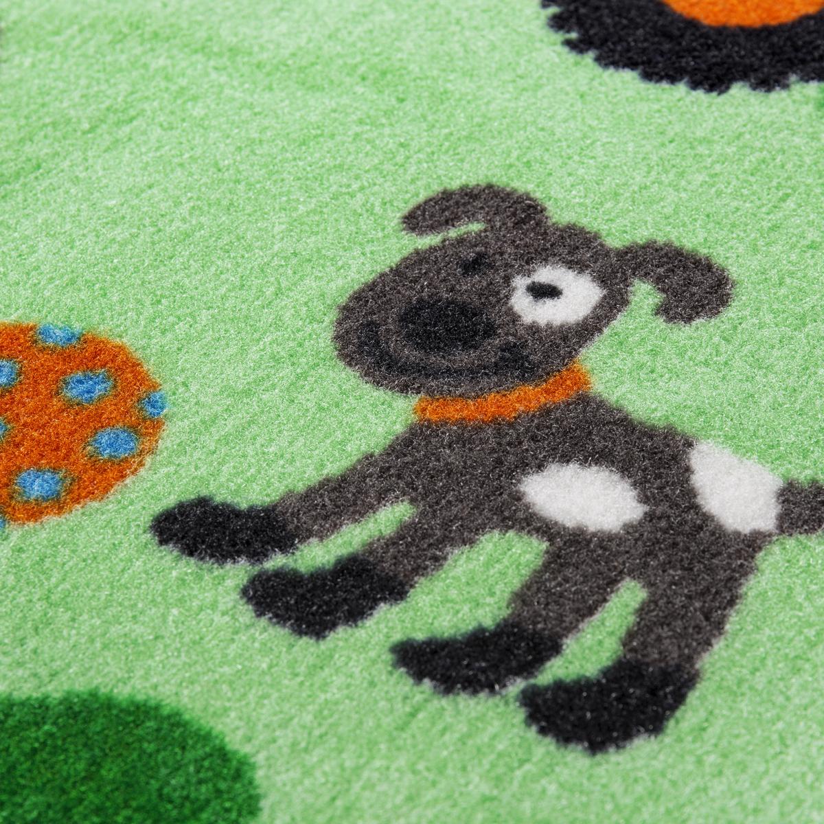 Tapis enfant tufté FARMROAD vert, bleu, gris, UN AMOUR DE TAPIS