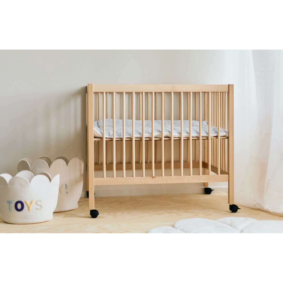 Parc pour bébé en bois + roues 95x75 cm PARC 98 naturel, CHILDHOME
