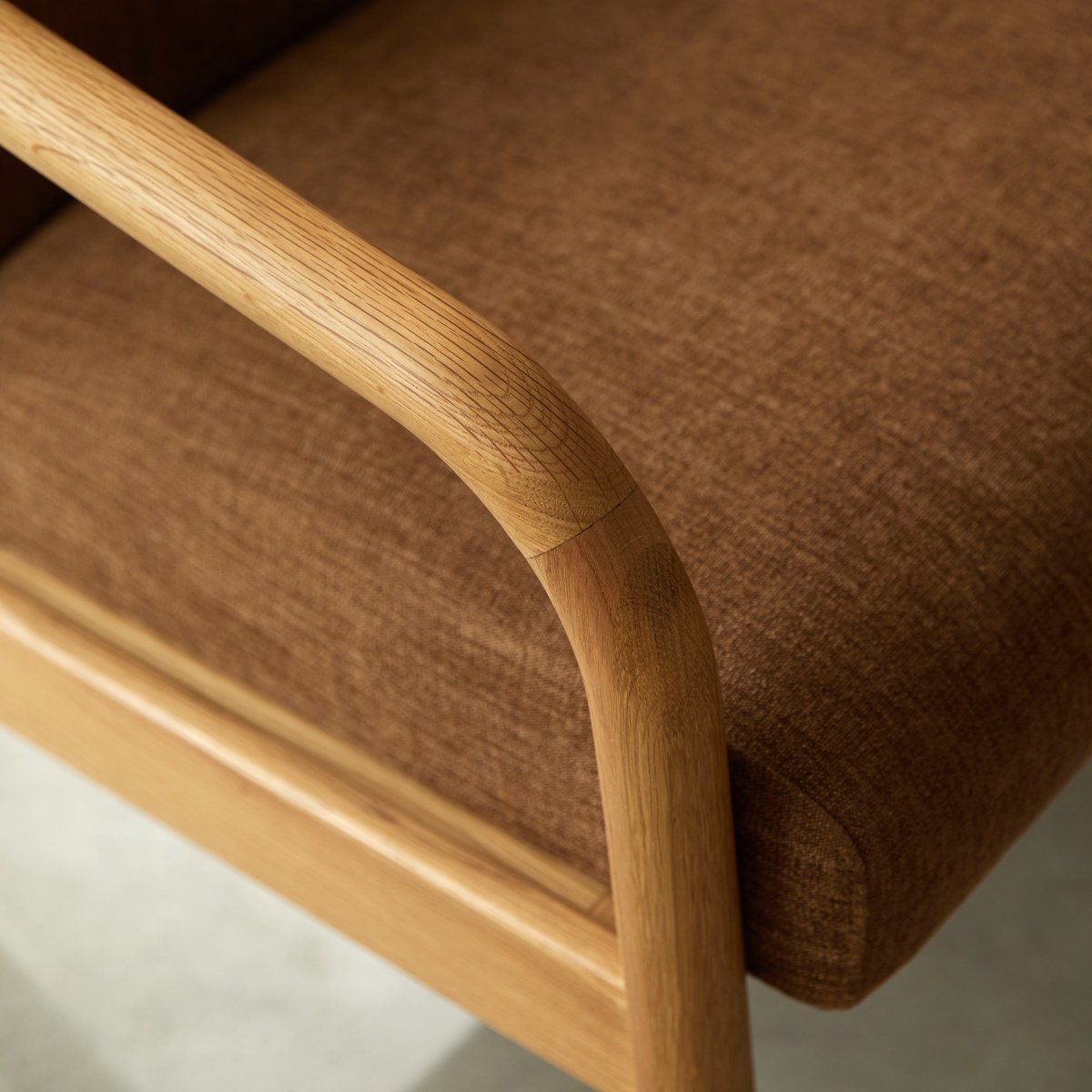 Fauteuil en Tissu massif, AXEL marron, TIKAMOON