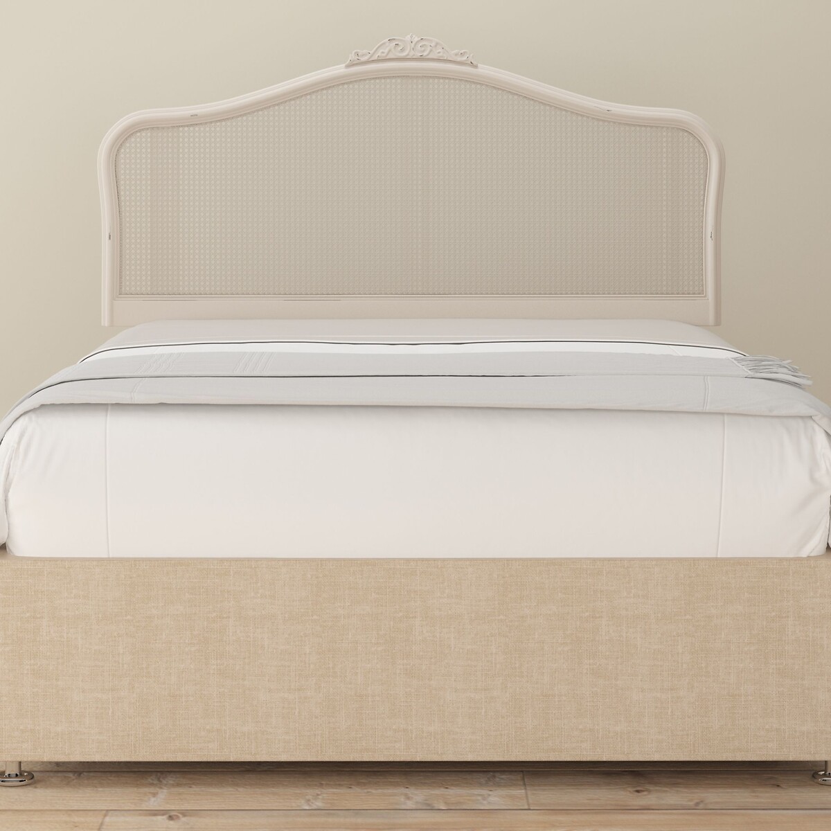 Ivory French-Vintage Rattan Headboard ivory, WILLIS & GAMBIER