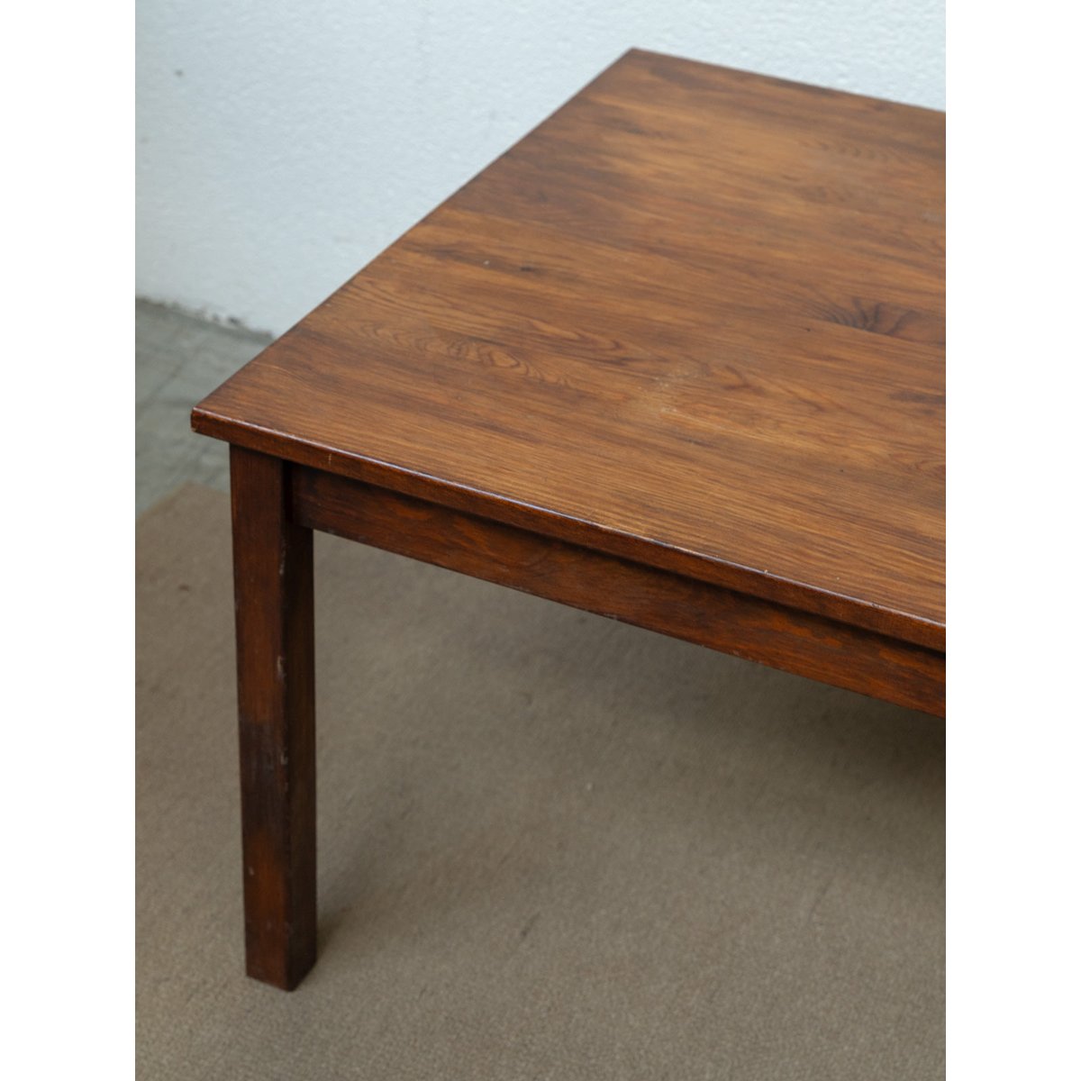 Grande table basse en bois Léonie N°1071 - Bon état bois foncé, DEBONGOUT