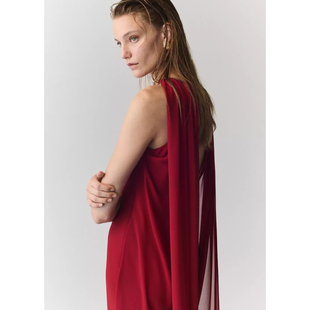 Combinaison cape avec ouvertures rouge, MANGO