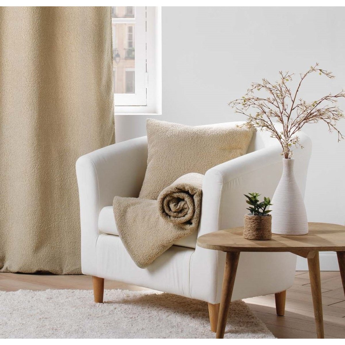Coussin déhoussable en bouclette unie BELI beige, TOILINUX