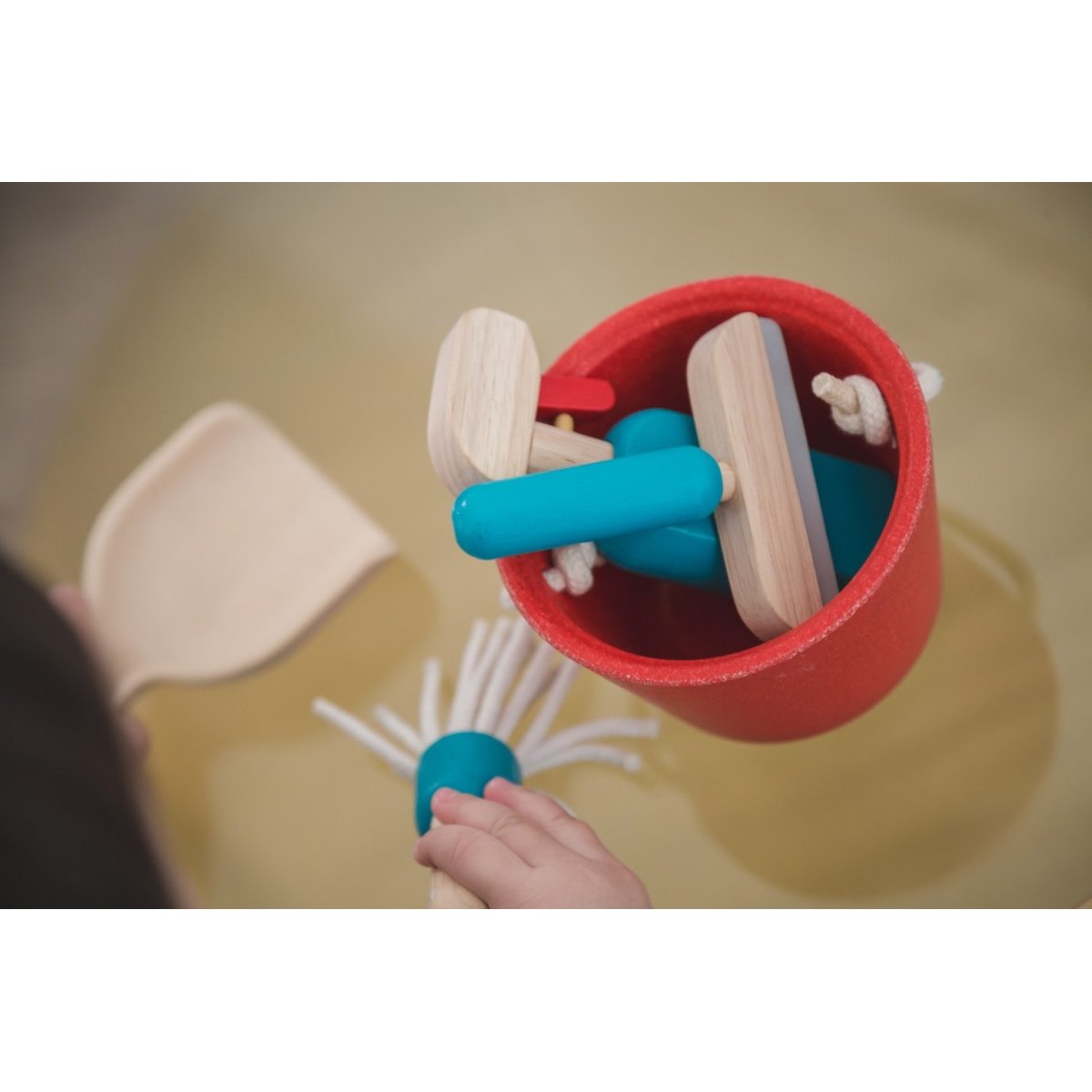 Set d'entretien rouge, PLAN TOYS