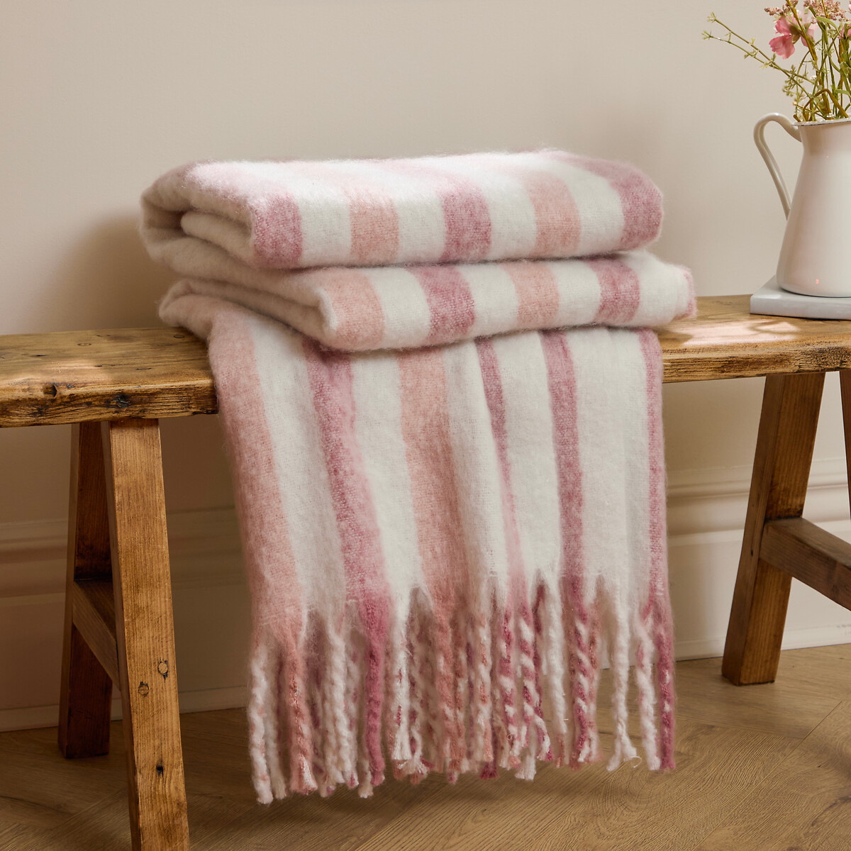 Beechwood Woven Stripe Throw pink, WYLDER