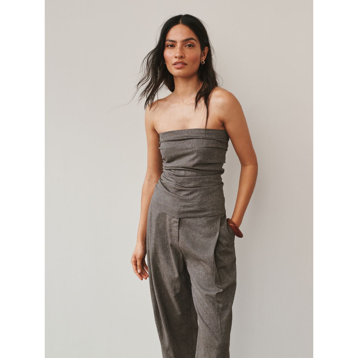 Top bandeau froncé en lin majoritaire marron, NEXT