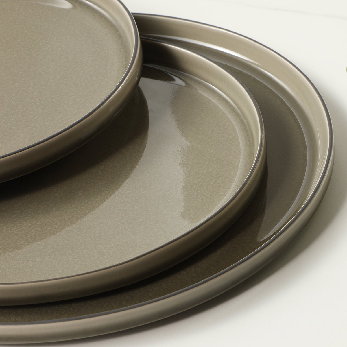 Set de 4 assiettes à dessert en grès D22 GREENY vert, SIA DECO