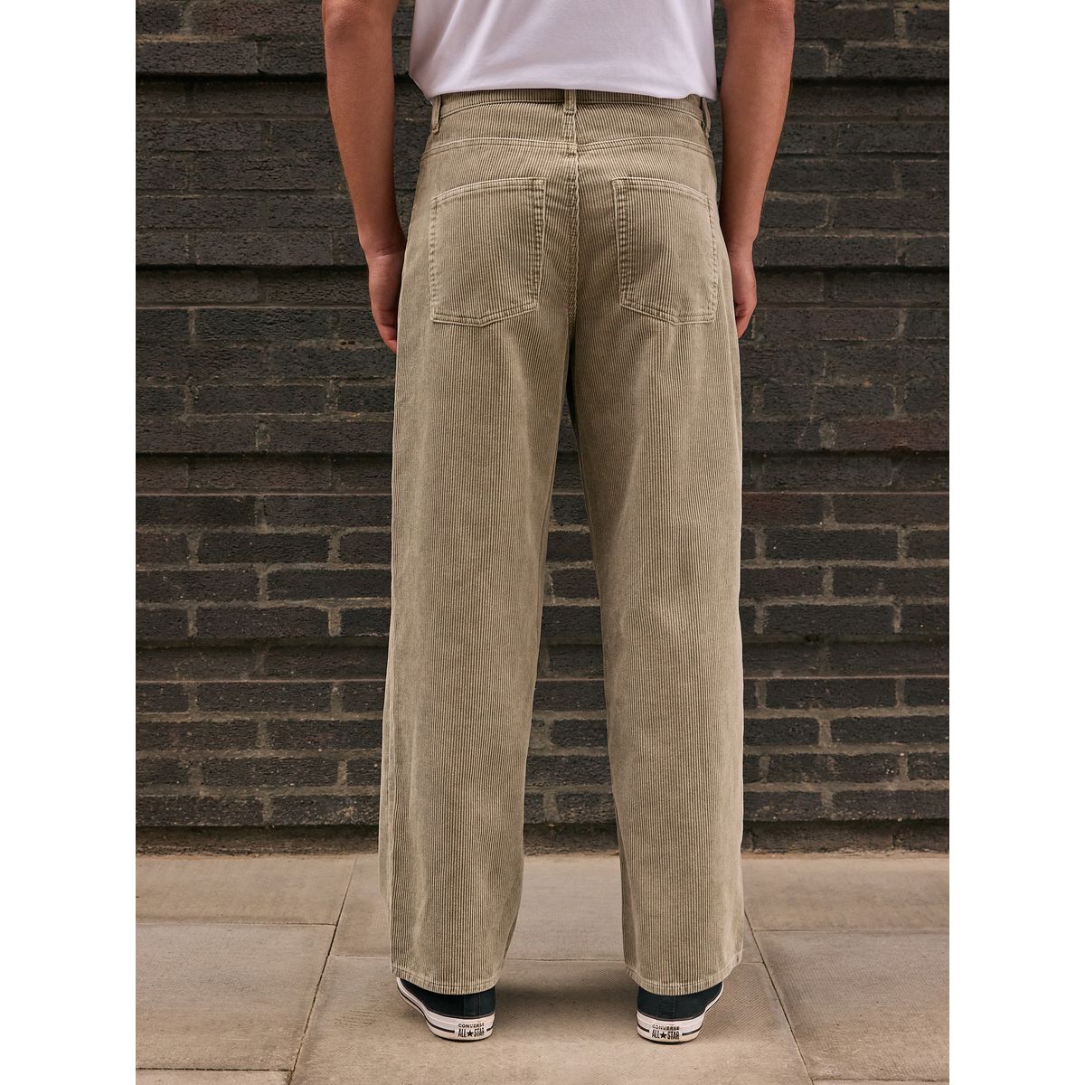 Pantalon à 5 poches en velours côtelé grège, NEXT
