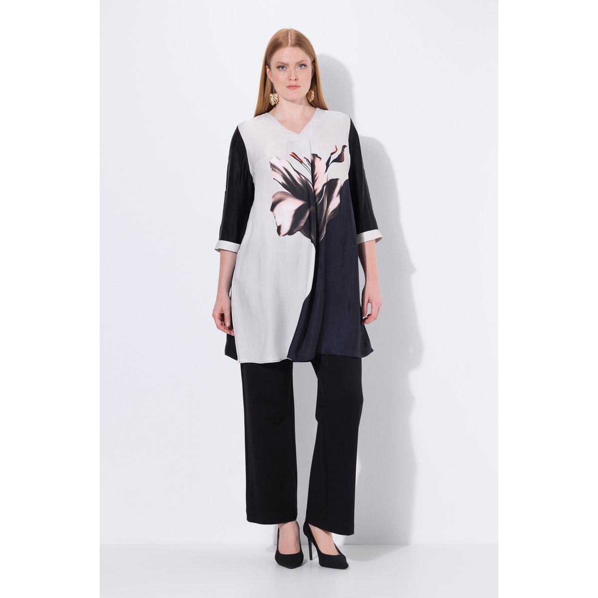 Tunique à décolleté en V et manches 3/4 noir, ULLA POPKEN