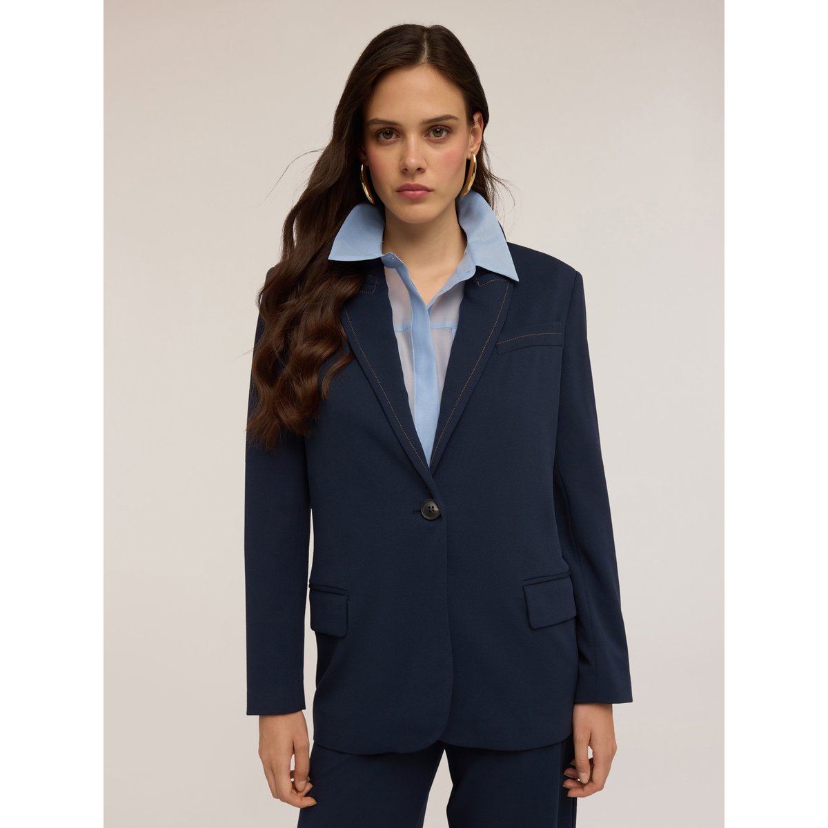 Veste de costume à simple boutonnage avec surpiqûres contrastées bleu, MOTIVI