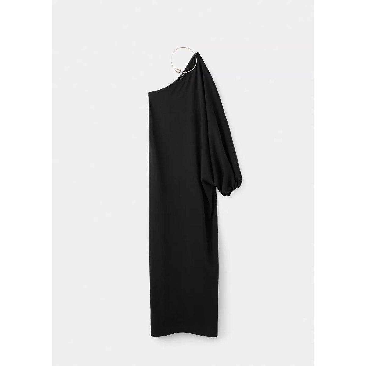 Robe asymétrique avec collier noir, MANGO