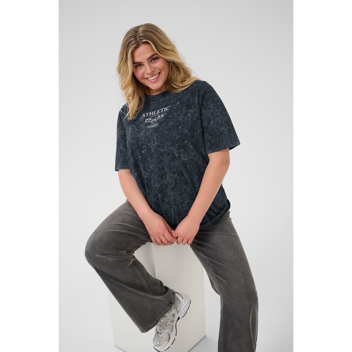 T-shirt à manches courtes noir black deep, KAFFE CURVE