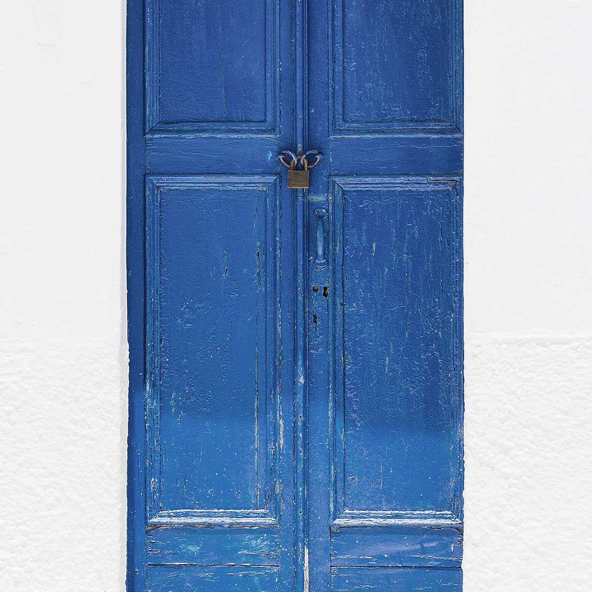 Poster porte bleue ios affiche + cadre en bois - noir, HEXOA