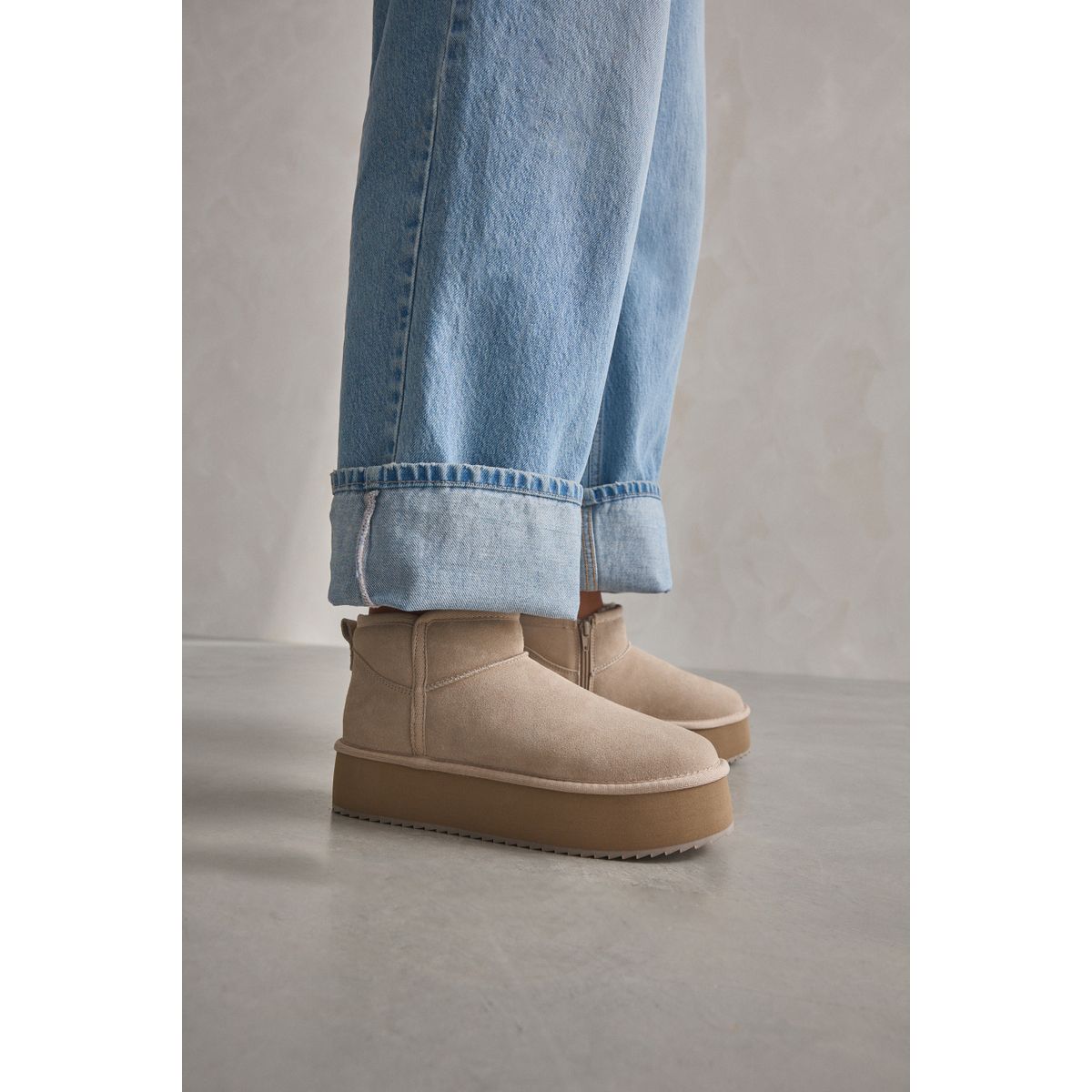 Bottes doublées à semelles compensées naturel, NEXT