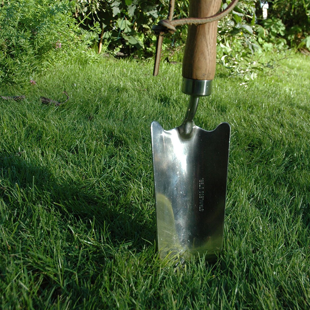 Pelle Plantoir couleur unique, ESSCHERT DESIGN