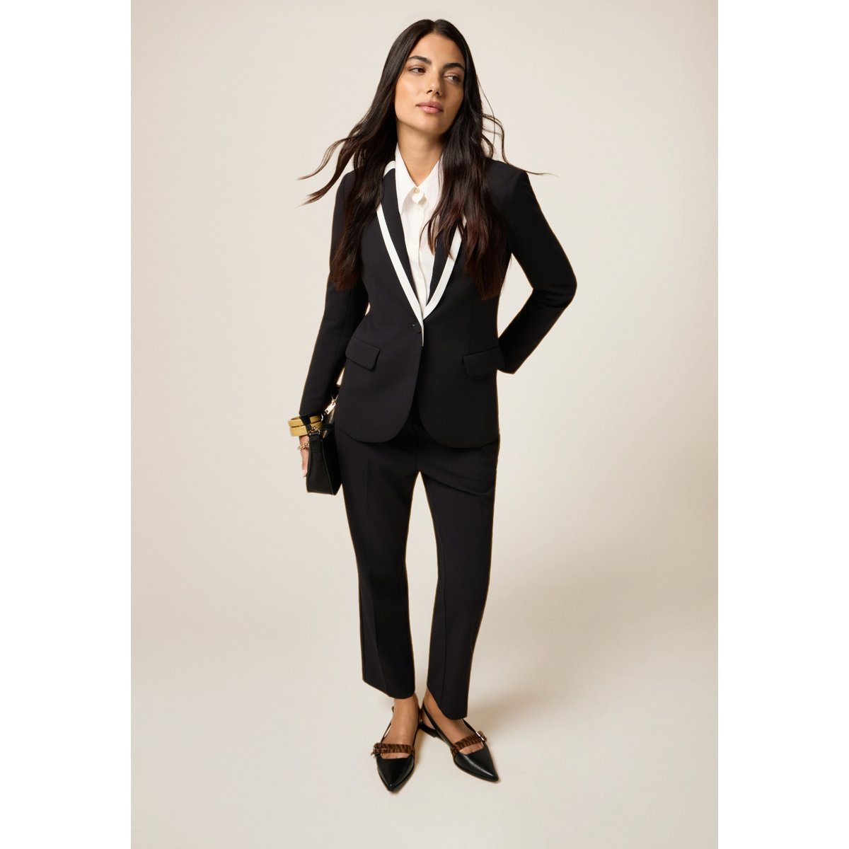 Blazer avec bordure contrastante noir, OLTRE