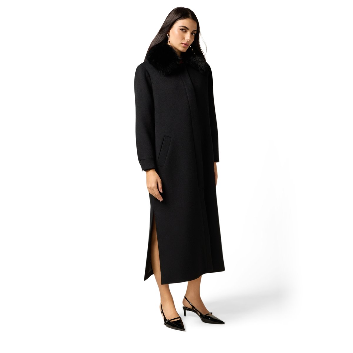 Manteau long noir, OLTRE