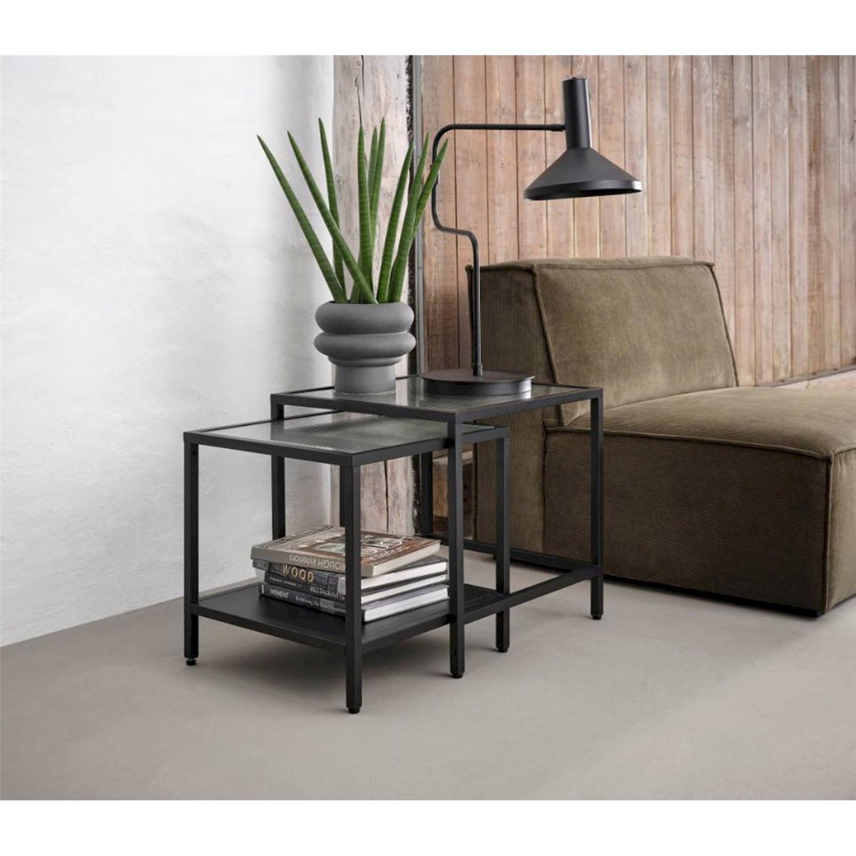 Tables gigognes collection AVENSUNLY noir et verre transparent, RECOLLECTION