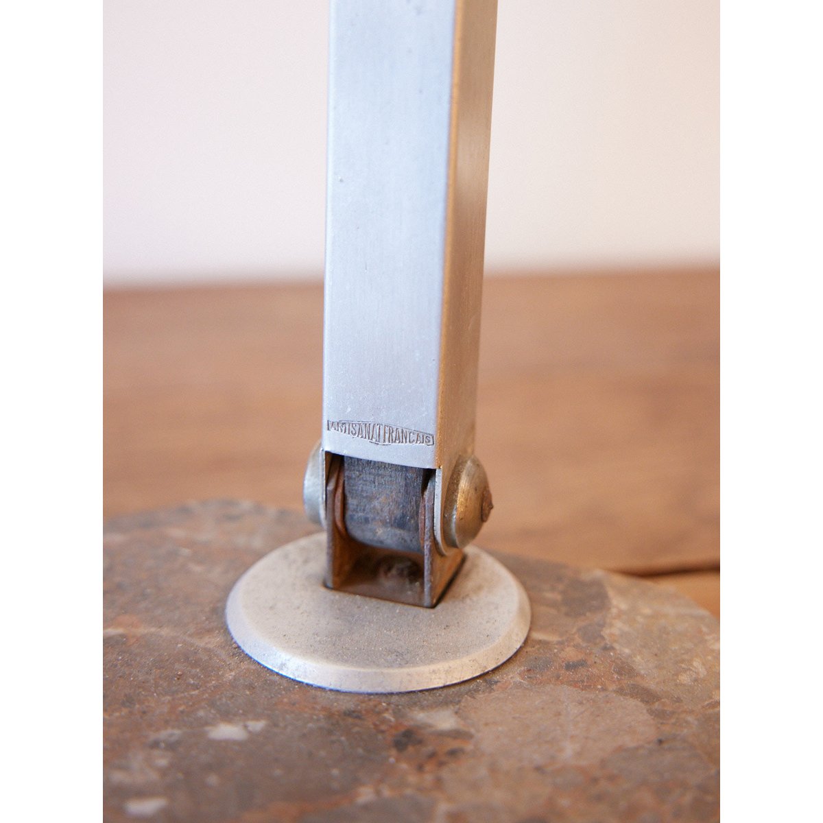 Lampe de bureau en métal vintage Julia N°1064 - Bon état argenté, DEBONGOUT