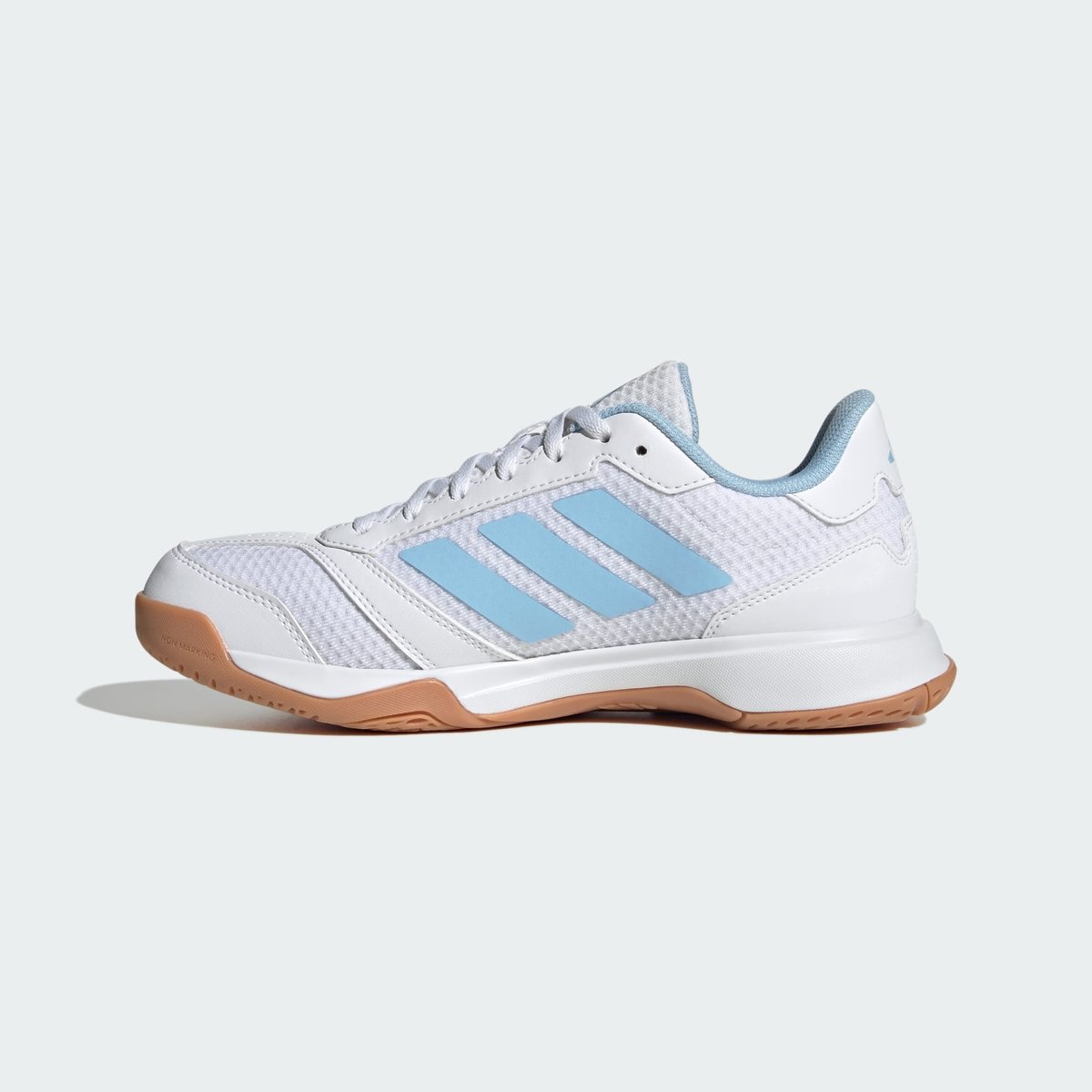 Chaussure Ligra 8 Indoor Chaussure Ligra 8 Indoor cloud white / clear sky / gold metallic, adidas Performance