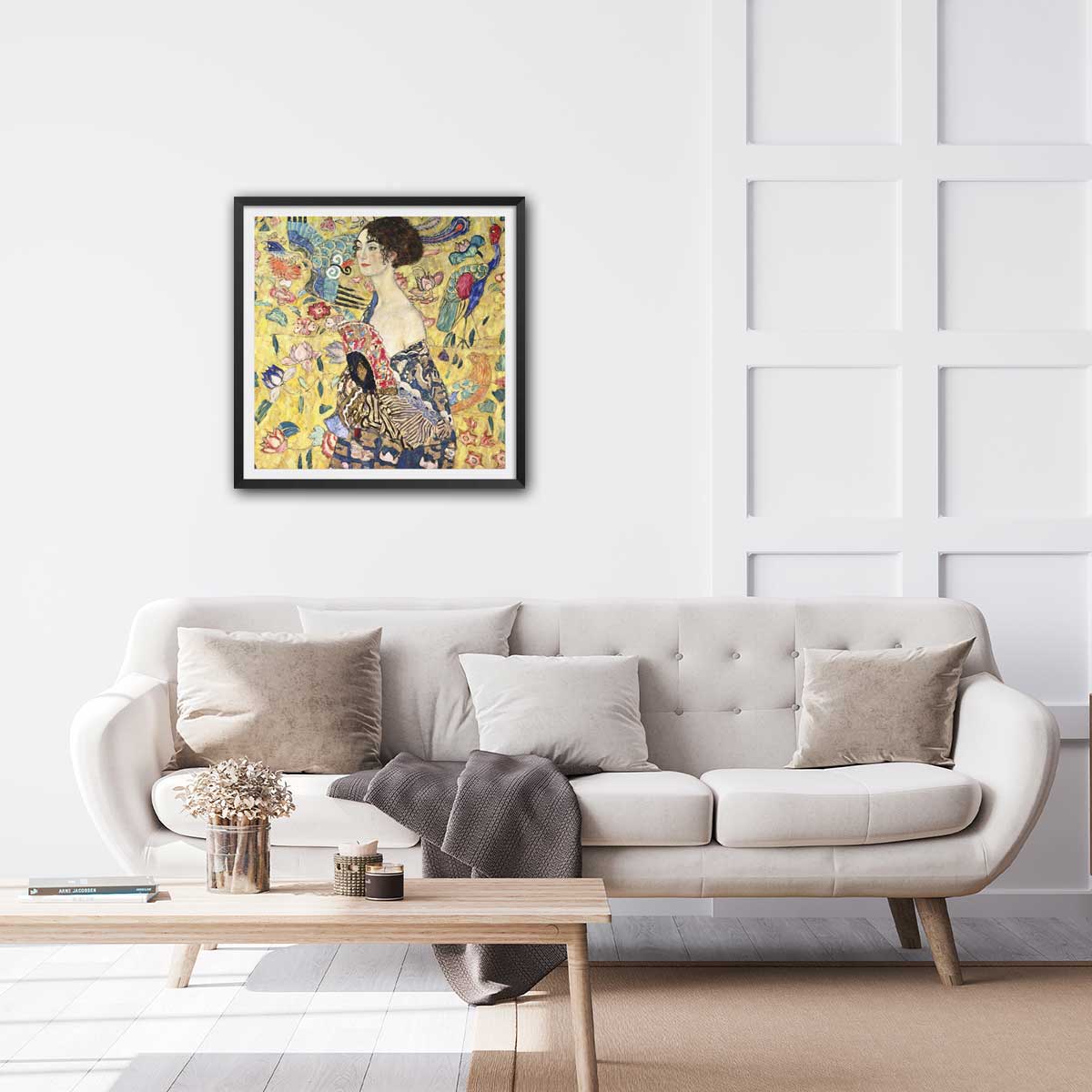Poster La femme à l'éventail - Gustav Klimt affiche + cadre en bois - noir, HEXOA