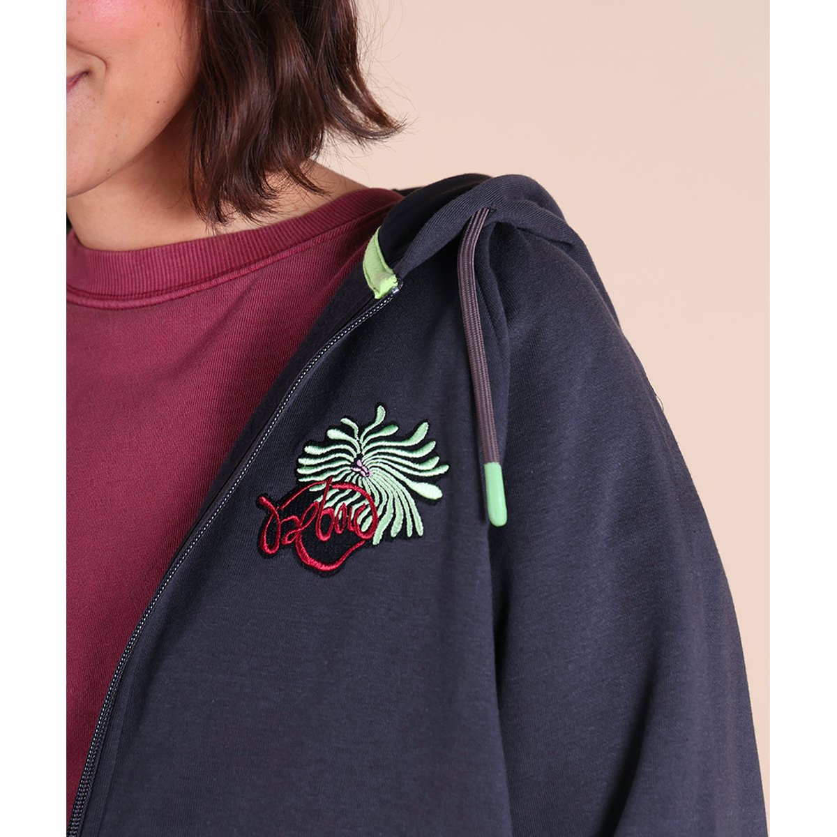 Veste hoodie uni brodérie cur SIMOLIS graphite, OXBOW