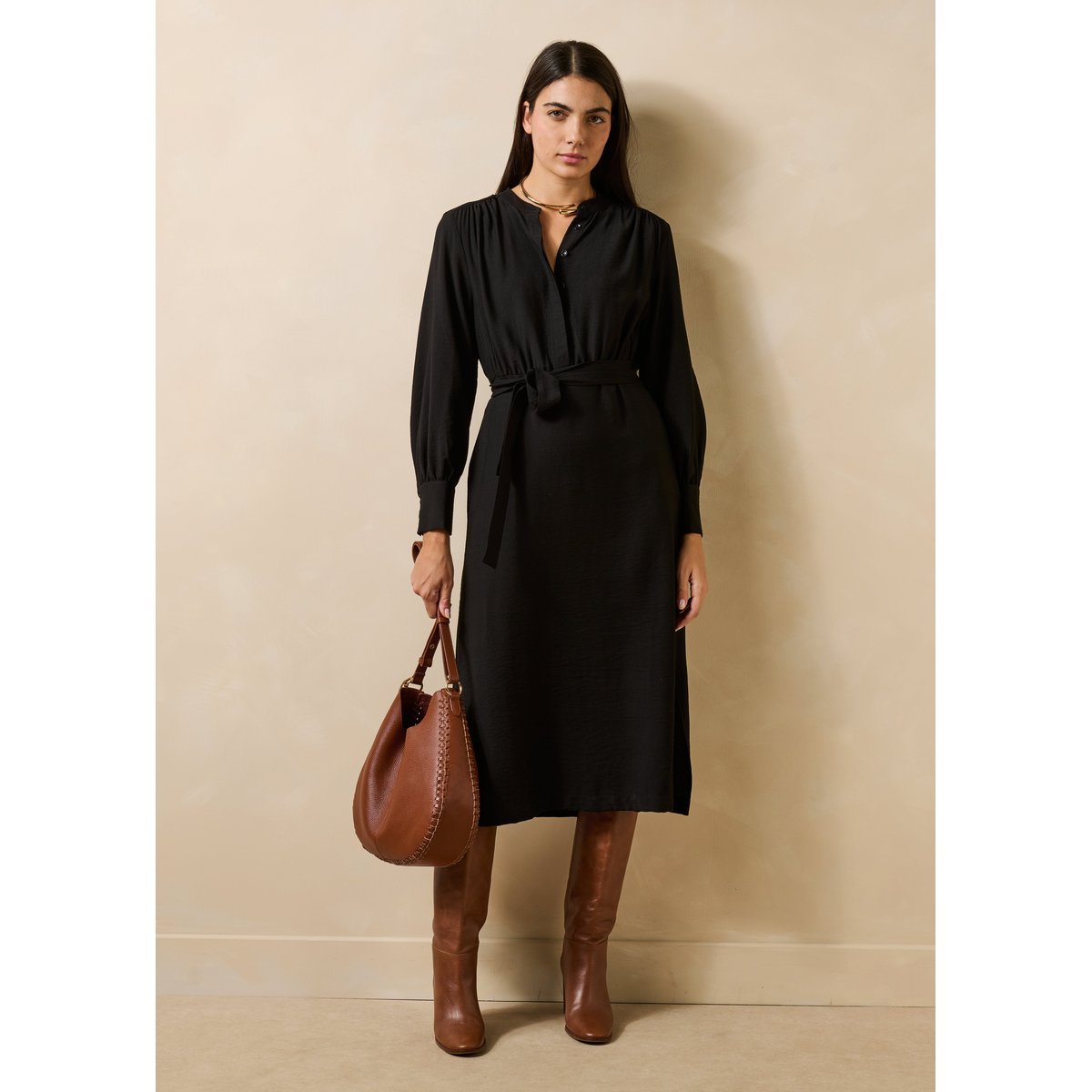 Robe longue manches longues avec ceinture noir, LA FEE MARABOUTEE