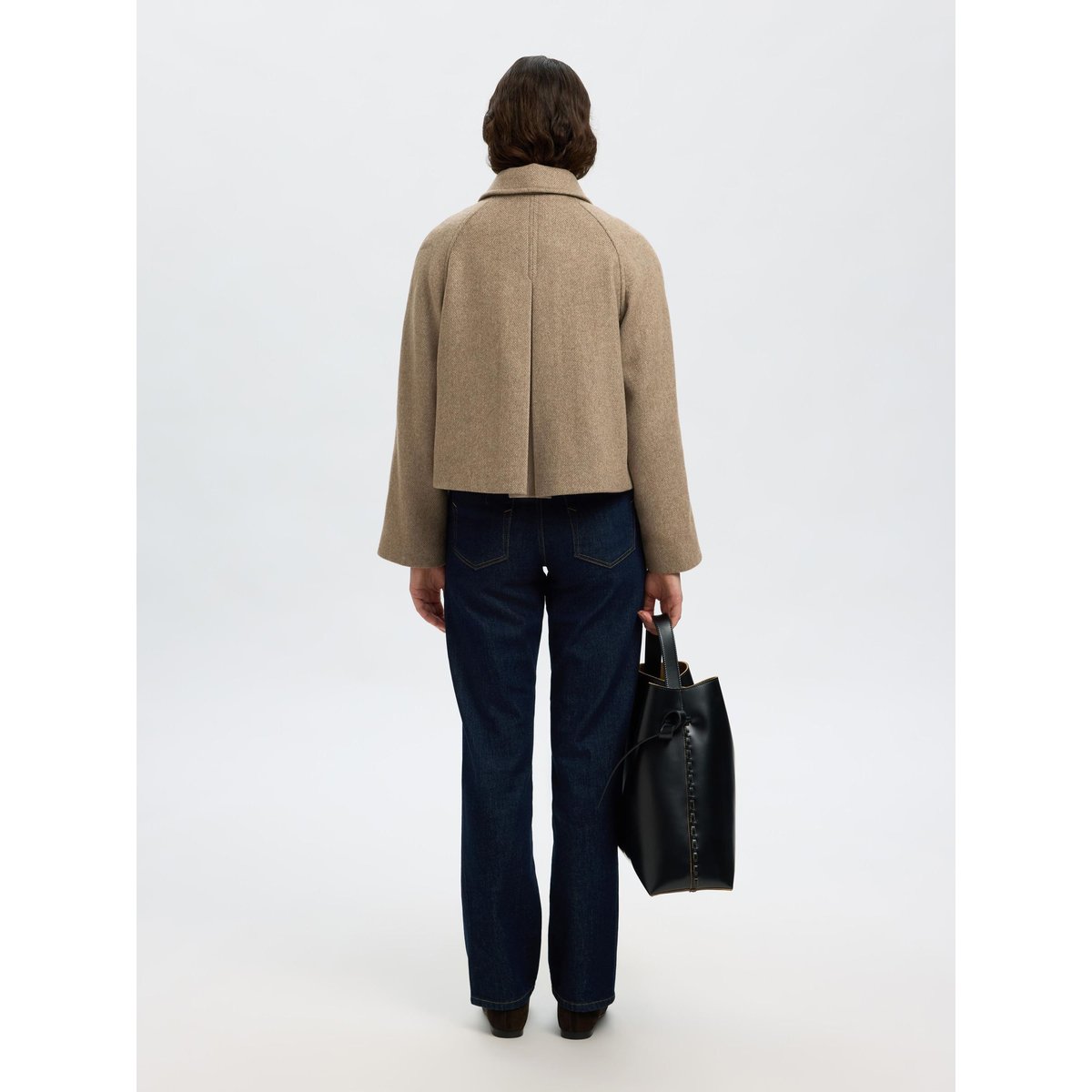 Veste travertine, SELECTED