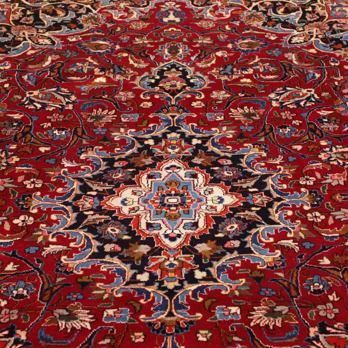 Tapis d'orient au motif oriental, artisanal noué main, MASHAD 1 rouge, beige, noir, UN AMOUR DE TAPIS