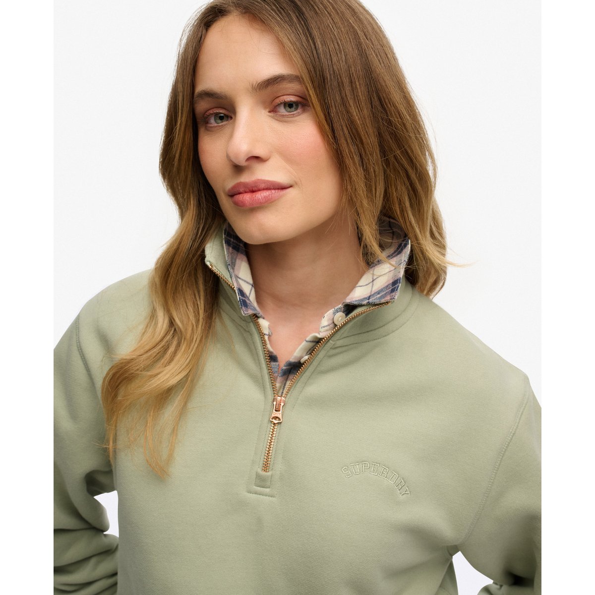 Pull à demi-zip avec logo brodé Essential sauge poussiéreuse, SUPERDRY