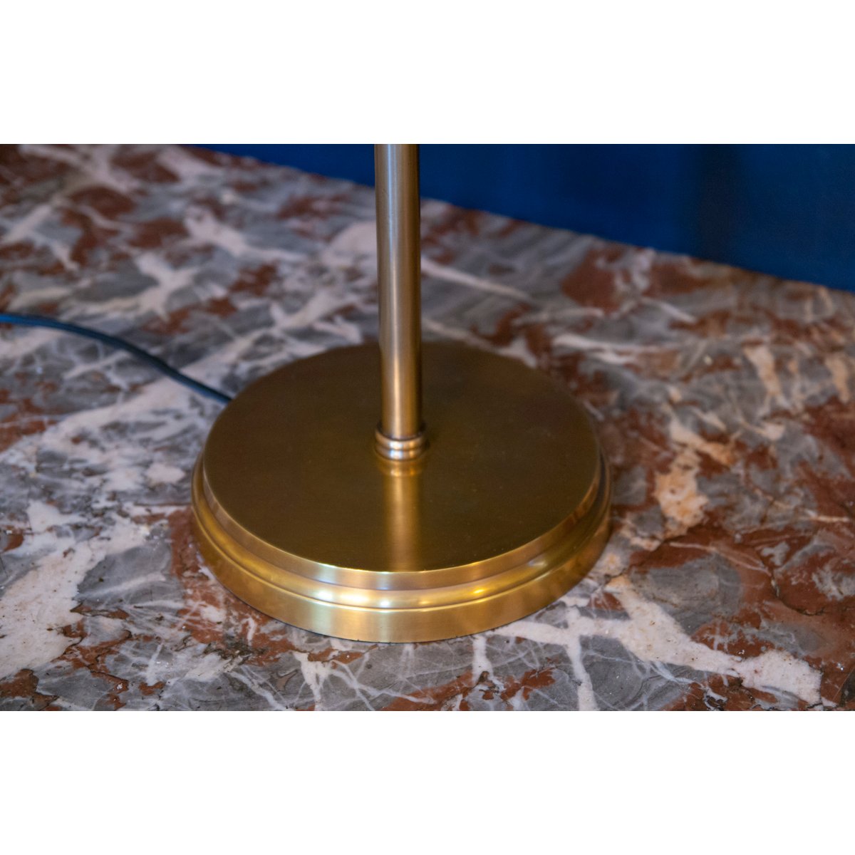 Lampe de table en métal AMBER or, PRODUIT INTERIEUR BRUT