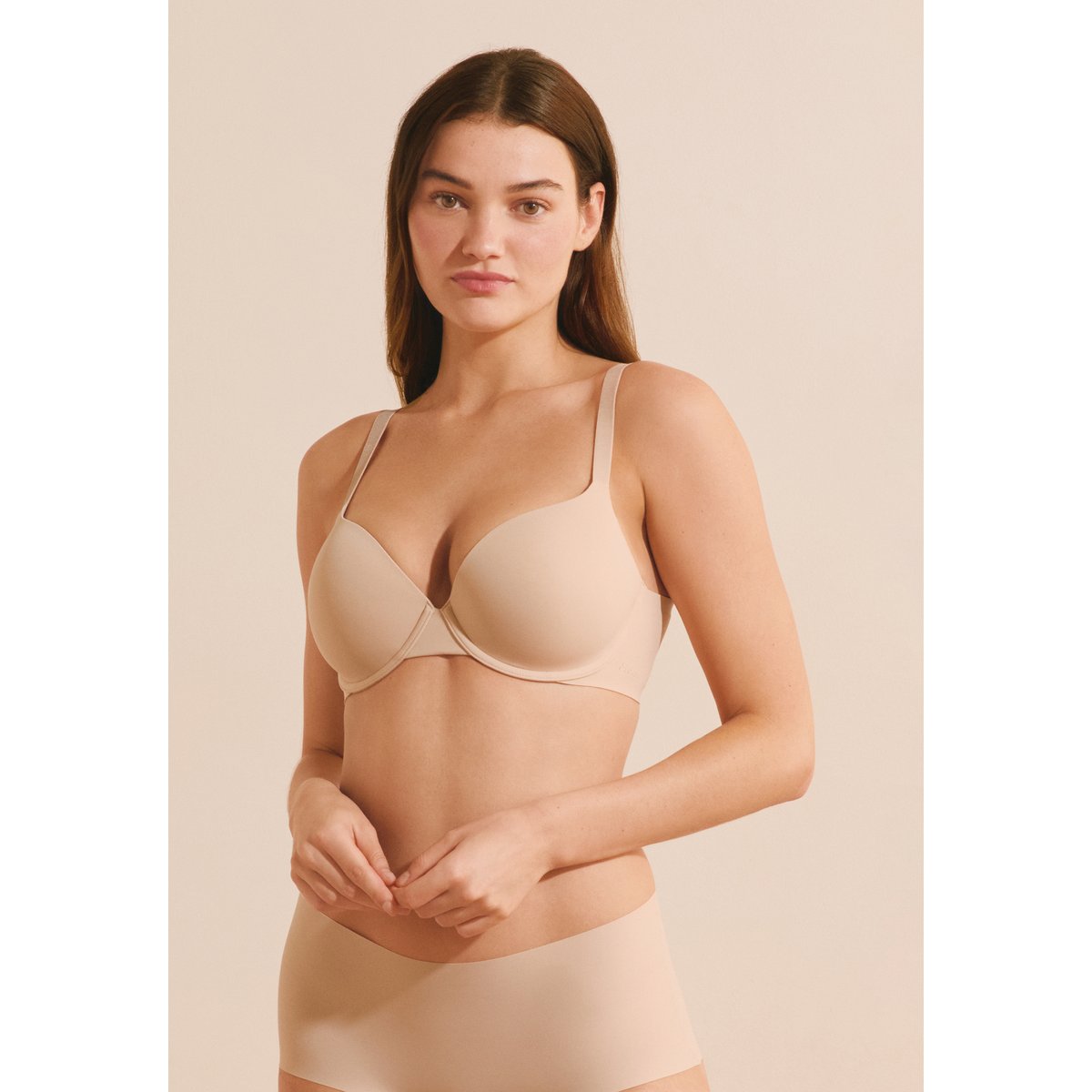 Soutien-gorge N.4 - Le coques fines en microfibre PURE INVISIBLE lin, ETAM