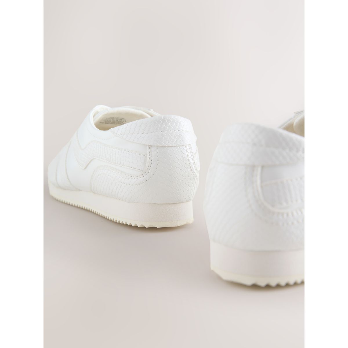 Baskets à lacets et rayures forever comfort® blanc, NEXT