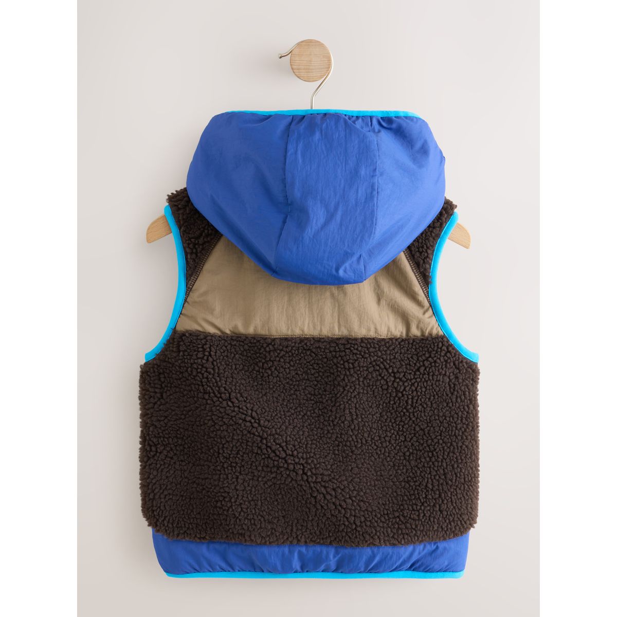 Veste sans manche effet peau de mouton bloc de couleur pour les sourcils, NEXT