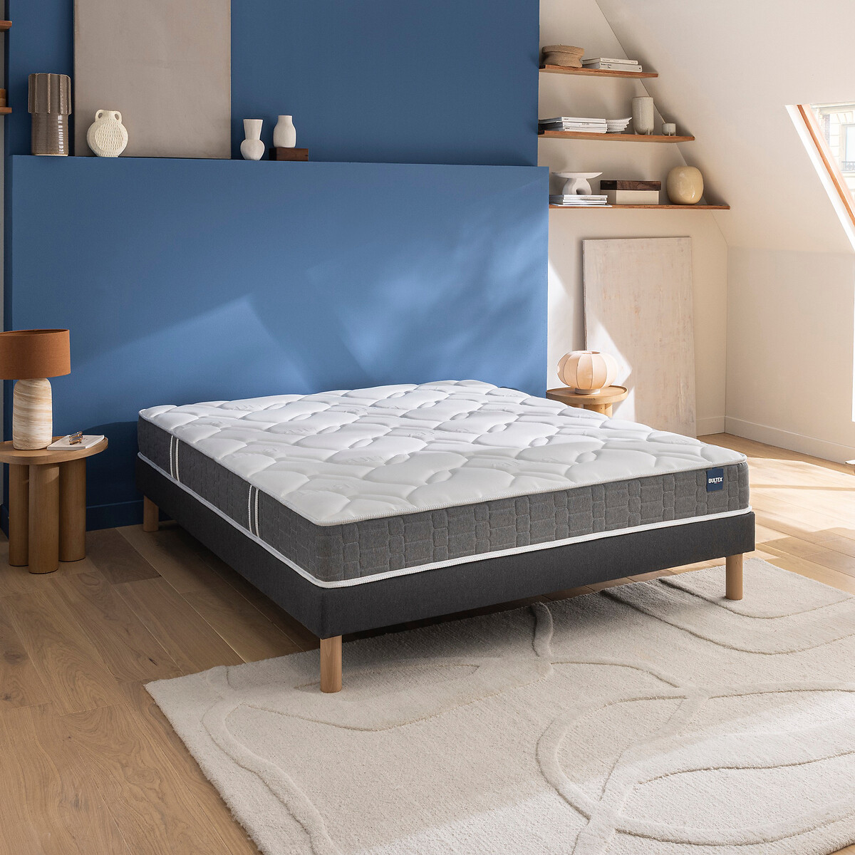 Set aus HR-Schaummatratze + Bettrahmen Essential 2 weiss/grau, BULTEX
