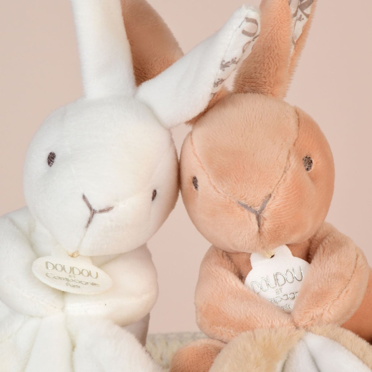 Lapin Doudou blanc, DOUDOU ET COMPAGNIE