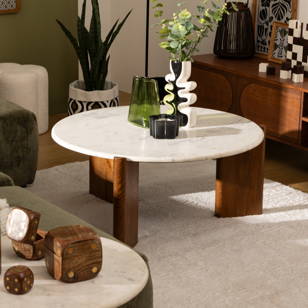 Table basse ronde marbre bois de manguier NANDA blanc, ATMOSPHERA