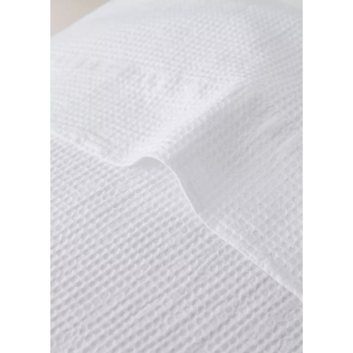 Taie d'oreiller coton garment-dyed mini waffle 45x110 cm blanc cassé, MANGO HOME