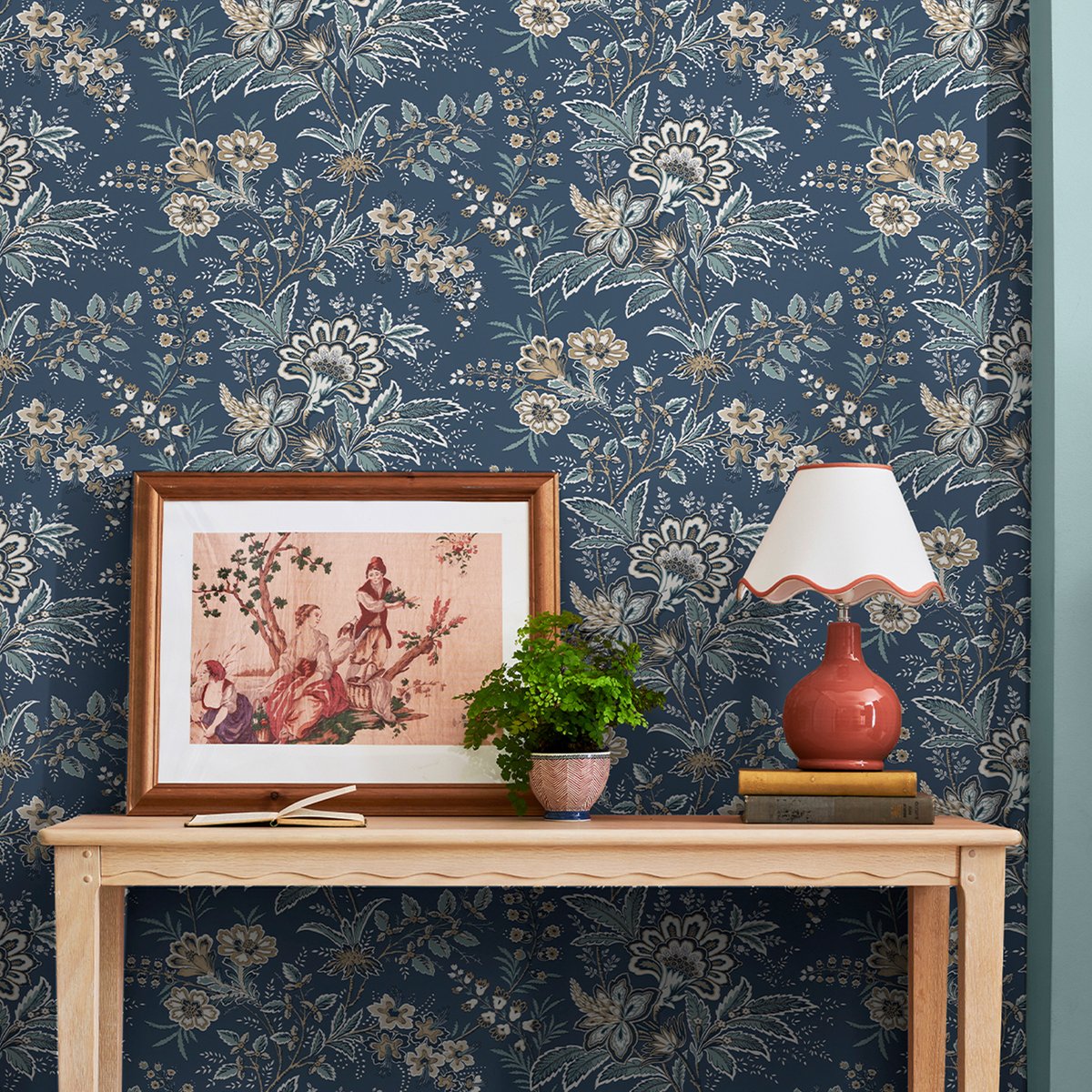 Papier peint fleurs jacobines du soir Marlbrook bleu, beige, LAURA ASHLEY